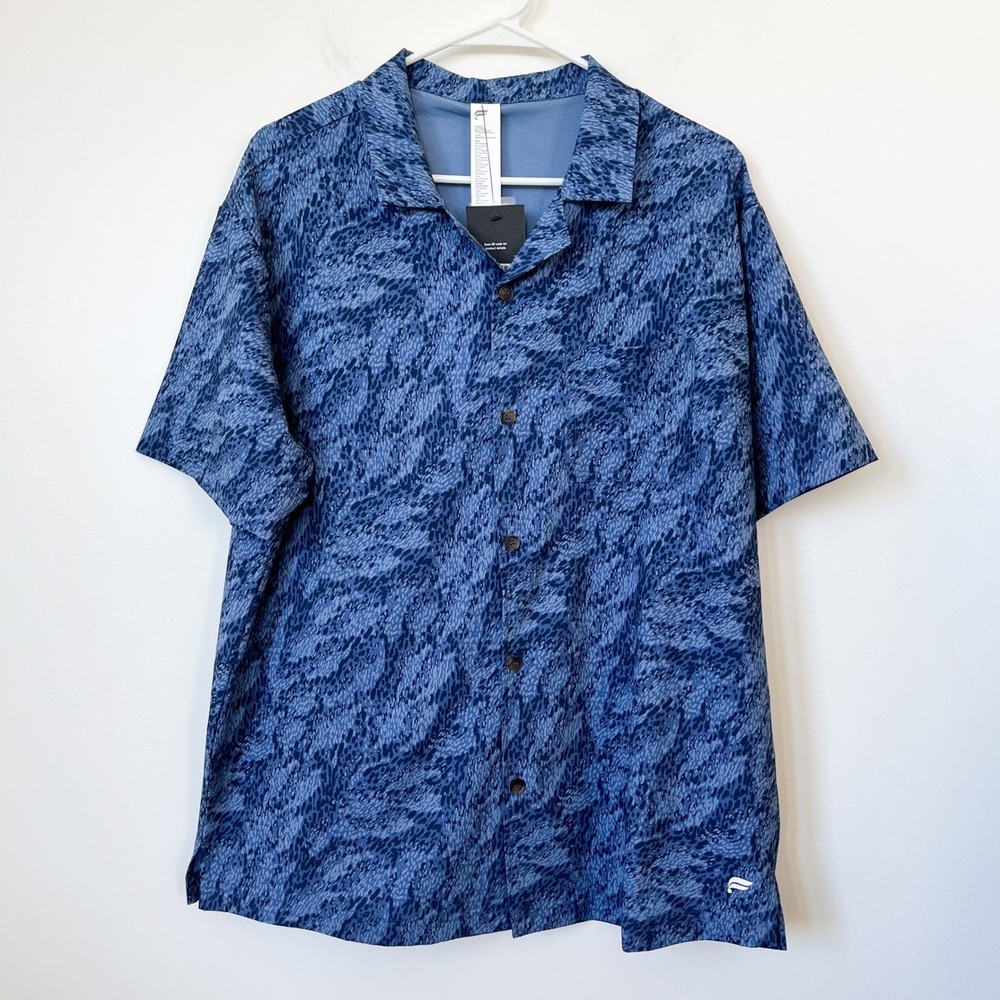 NWT Fabletics The‎ Cabana Button Up Short Sleeve Shirt Mens Large Blue Print
